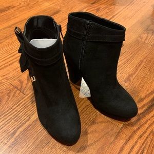 Lauren Conrad Black Heel Booties NEW